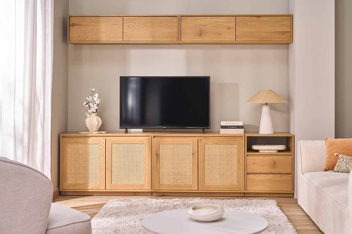 Buffet finition bois clair ch�ne et cannage rotin 4 portes L192 cm SEVILLE
