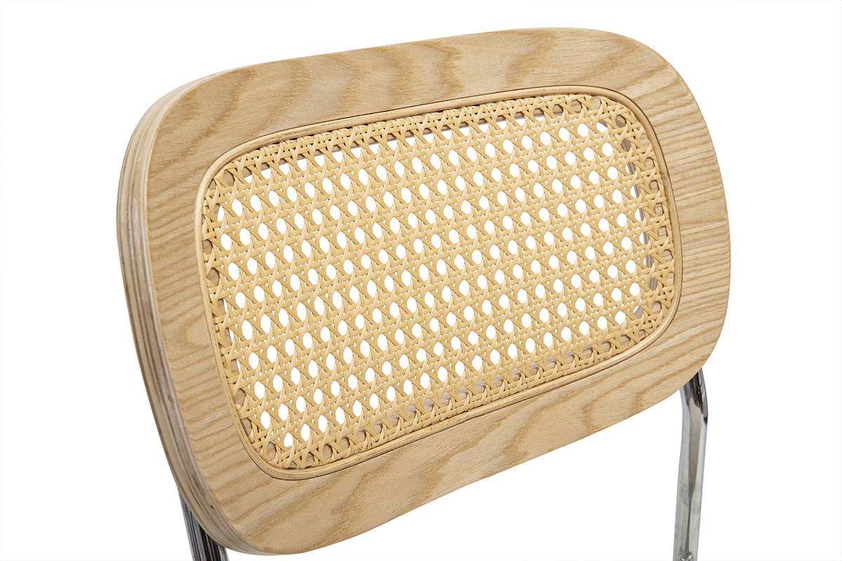 D�tail du dossier en cannage rotin synth�tique d'une chaise MIRANDA.