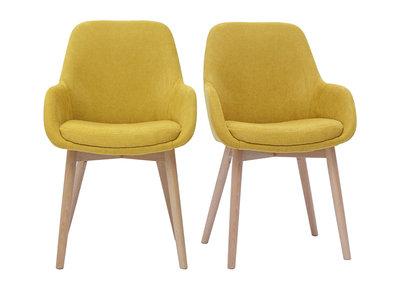 Fauteuils scandinaves en tissu effet velours jaune moutarde et bois clair massif (lot de 2) HOLO