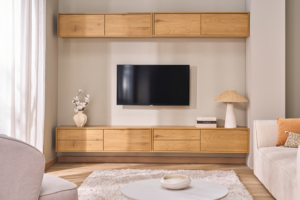 Meuble TV suspendu finition bois clair ch�ne L120 cm FLEXO