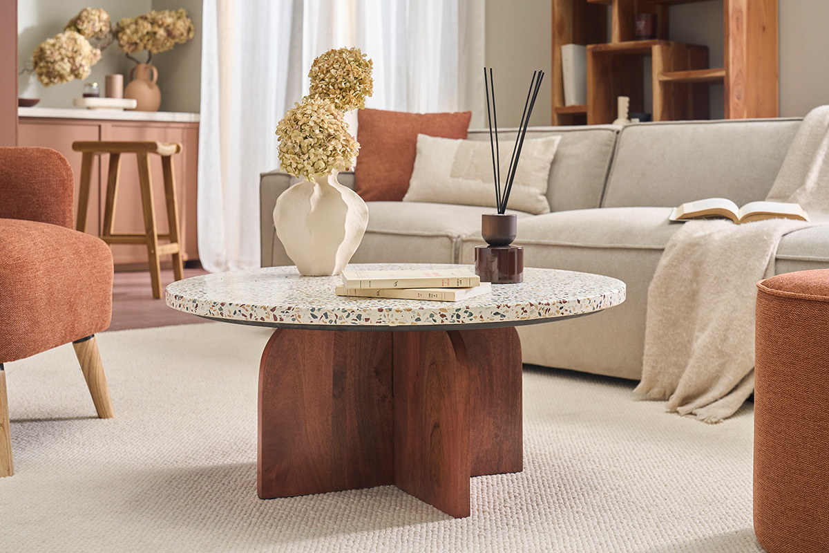 Table basse ronde en terrazzo et bois fonc� manguier massif D79.5 cm NESSA