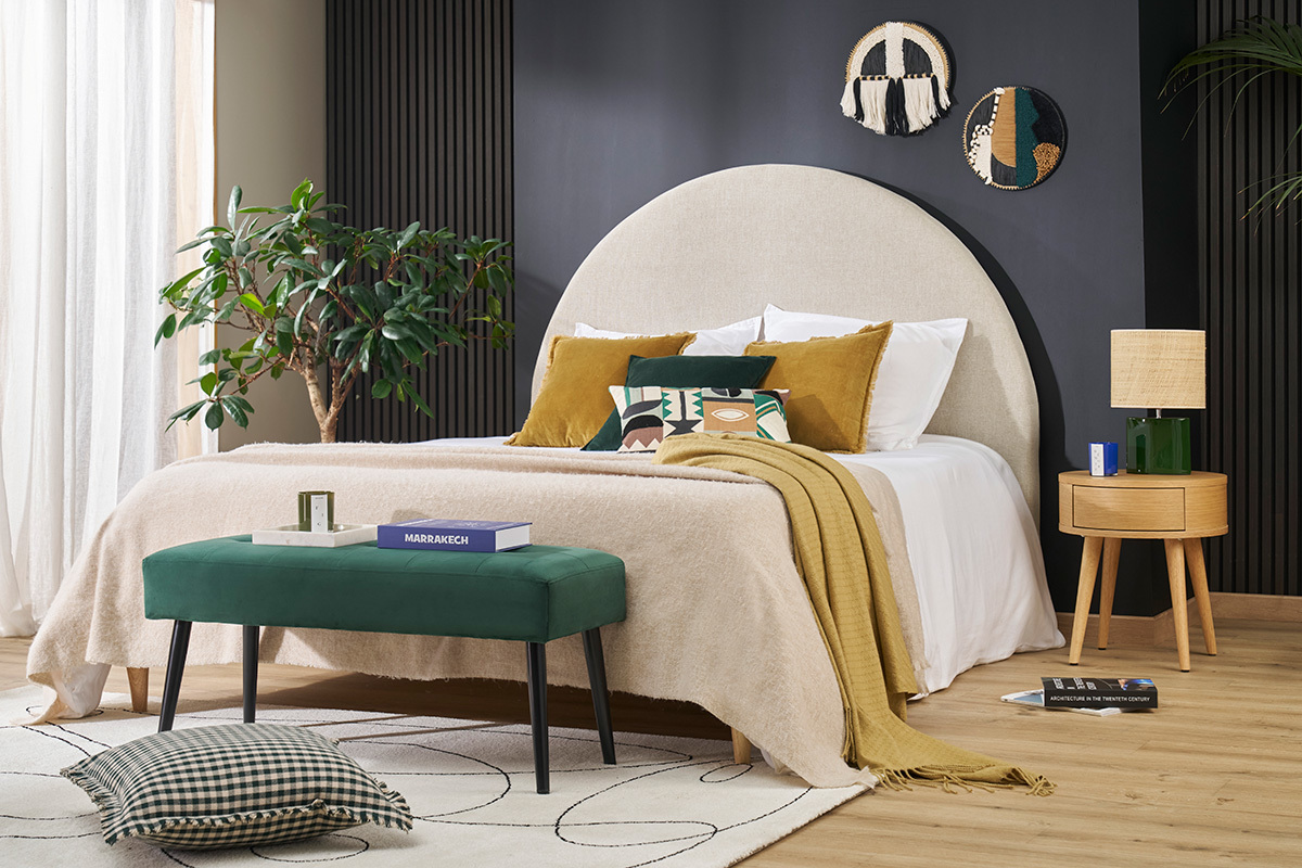 Table de chevet ronde en bois avec tiroir � c�t� du lit, d�coration r�tro-chic.