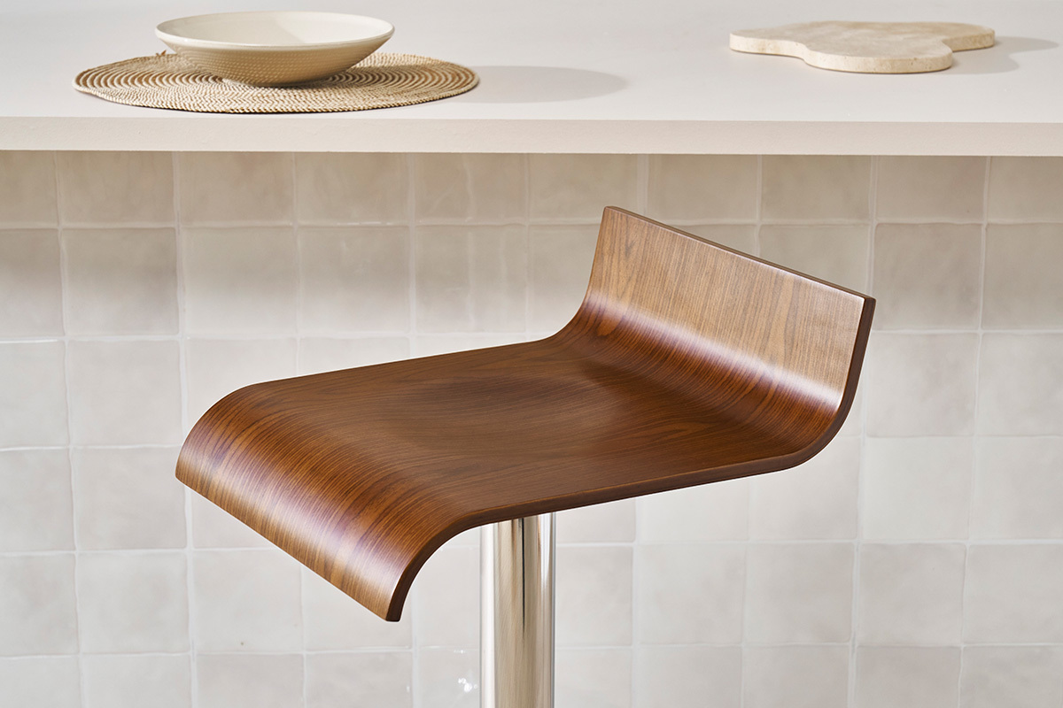 Tabouret de bar design en bois coloris noyer SURF V2