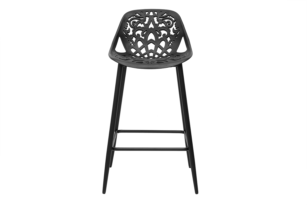 Tabouret de bar noir avec motif baroque, vue de face.